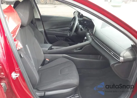 2024 Hyundai Elantra Sel from USA, damaged, VIN KMHLS4DG7RU745710